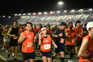 BIB: 7851, 223, 228, 25698, 28563
                            <button type="button" onclick="openModal(10696295)" class="btn btn-primary btn-sm float-right btn-popup" data-toggle="modal" data-target=".modal-high-quality">
                        <i class="fas fa-shopping-cart"></i> Add to Cart
                    </button>
                                            <button type="button" onclick="isThisMe(10696295, true)" class="btn btn-success btn-sm float-right btn-popup btn-isme hidden" data-toggle="tooltip" data-placement="bottom" title="นี่คือรูปของคุณใช่ไหม คลิกที่นี่เพื่อเอาเข้าอัลบั้ม">
                        <i class="fas fa-plus"></i> Add to album
                    </button>
                    <button type="button" onclick="isThisMe(10696295, false)" class="btn btn-warning btn-sm float-right btn-popup btn-isnotme hidden">
                        <i class="fas fa-ban"></i> Remove from album
                    </button>